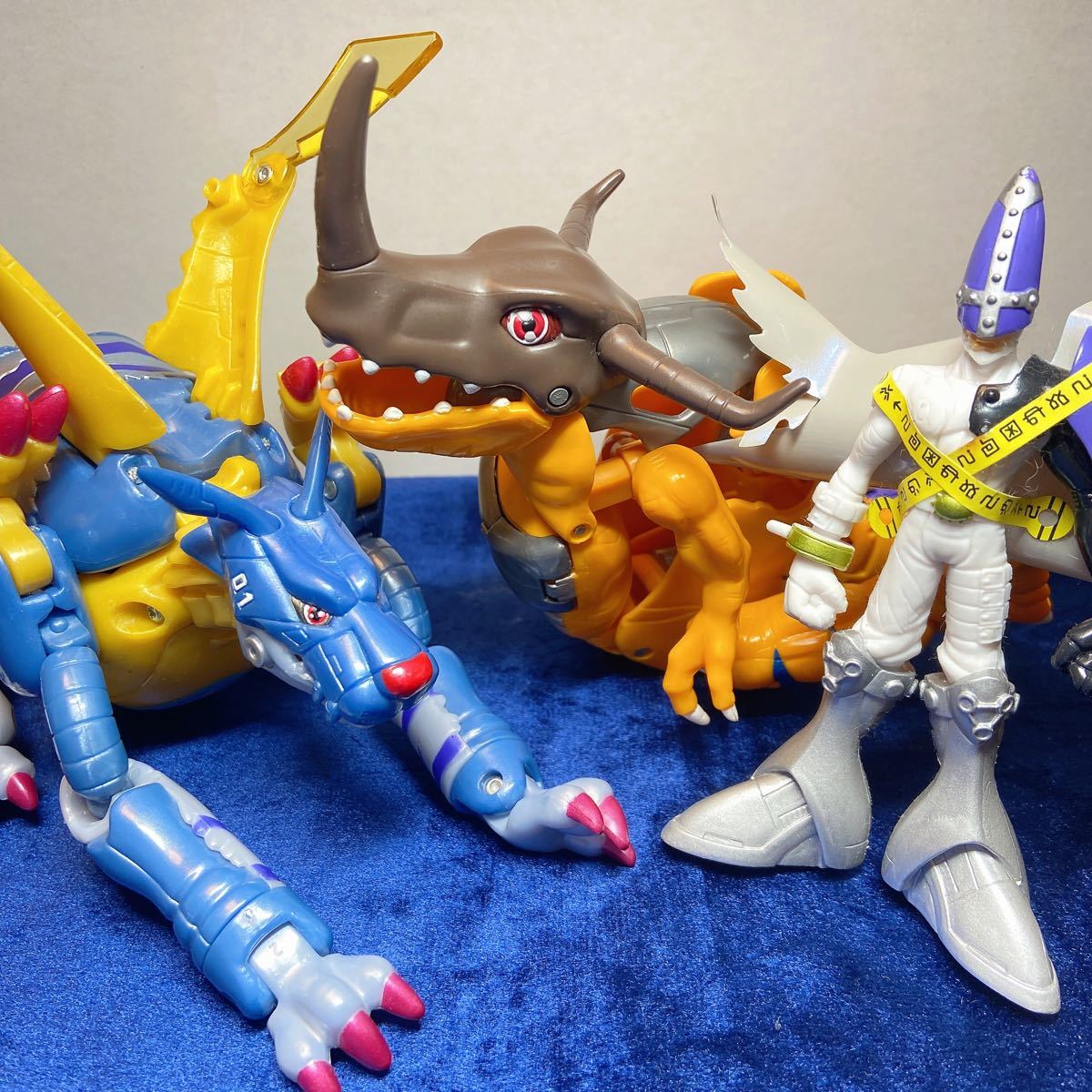 デジモン リアル超進化 フィギュア 全4 プライズ Digimon OMEGAMON XV
