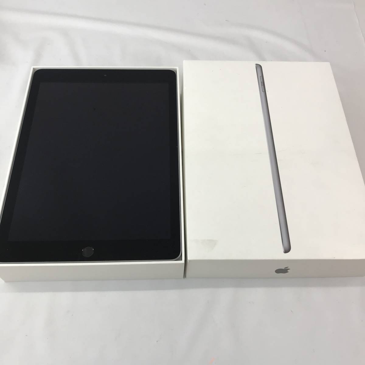 WiFi 32GB 28日まで! 第6世代 シルバー 065) iPad - marcuspessoa.com.br