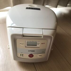 タイガーマイコン炊飯ジャー立ちんぼしゃもじ付き