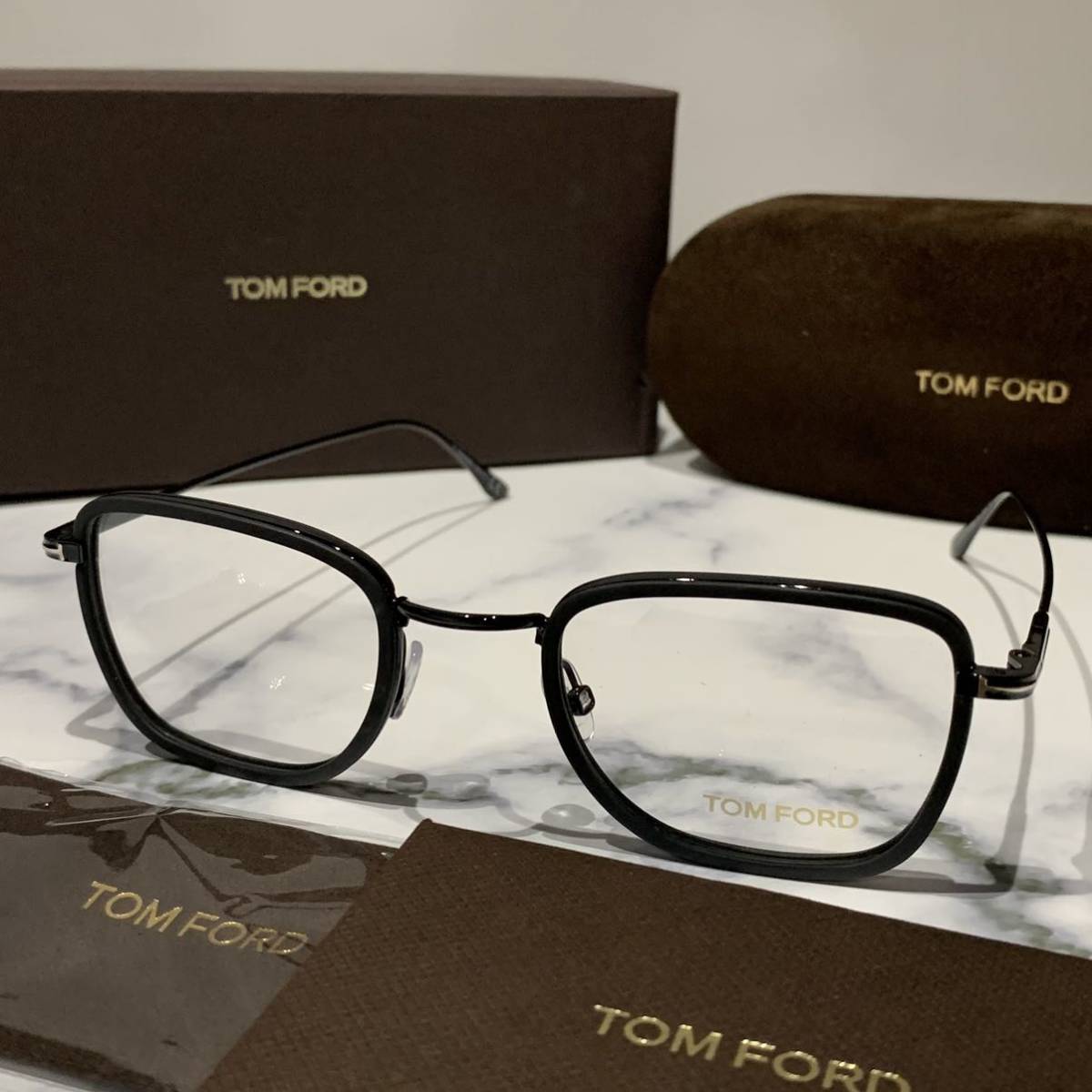 tomford メガネの値段と価格推移は？｜1,304件の売買情報を集計した 