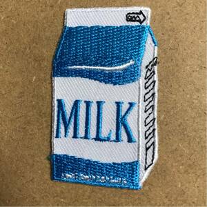 牛乳パックミルクMILKアイロン刺繍ワッペン☆送料63円★飲み物食べ物ハンドメイド