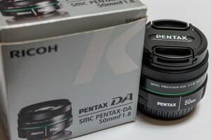 PENTAX (ペンタックス) DA 50mm F1.8 【送料無料】【元箱付き】