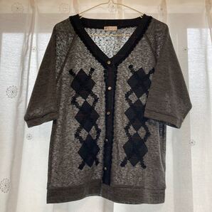 アクシーズファムトップス