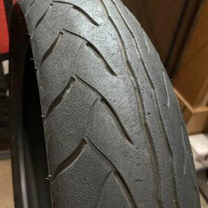 中古MCタイヤ 2021年製造 DUNLOP SPORTMAX D220 ST 120/70ZR17 ダンロップ スポーツマックス 120 70 17 2817 K2434の画像3