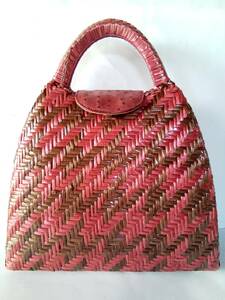 * beautiful goods Italy made capaf rattan basket bag rattan handbag wine red storage sack attaching simple elegant light weight enough . shape ka puff 