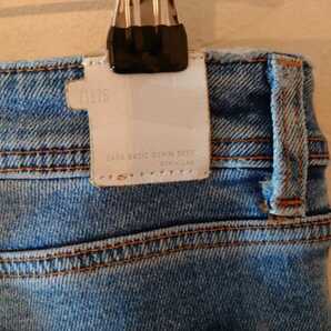 美品 Zara ザラ『ZARA 1975 シリーズ 』 ストレッチ スキニージーンズ ストレッチデニム (eur34サイズ,USA02 ,24インチ) ダメージジーンズの画像8