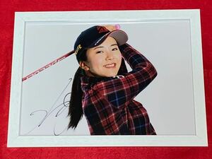 LPGA 堀琴音 直筆サイン入りA4生写真 額装品⑤