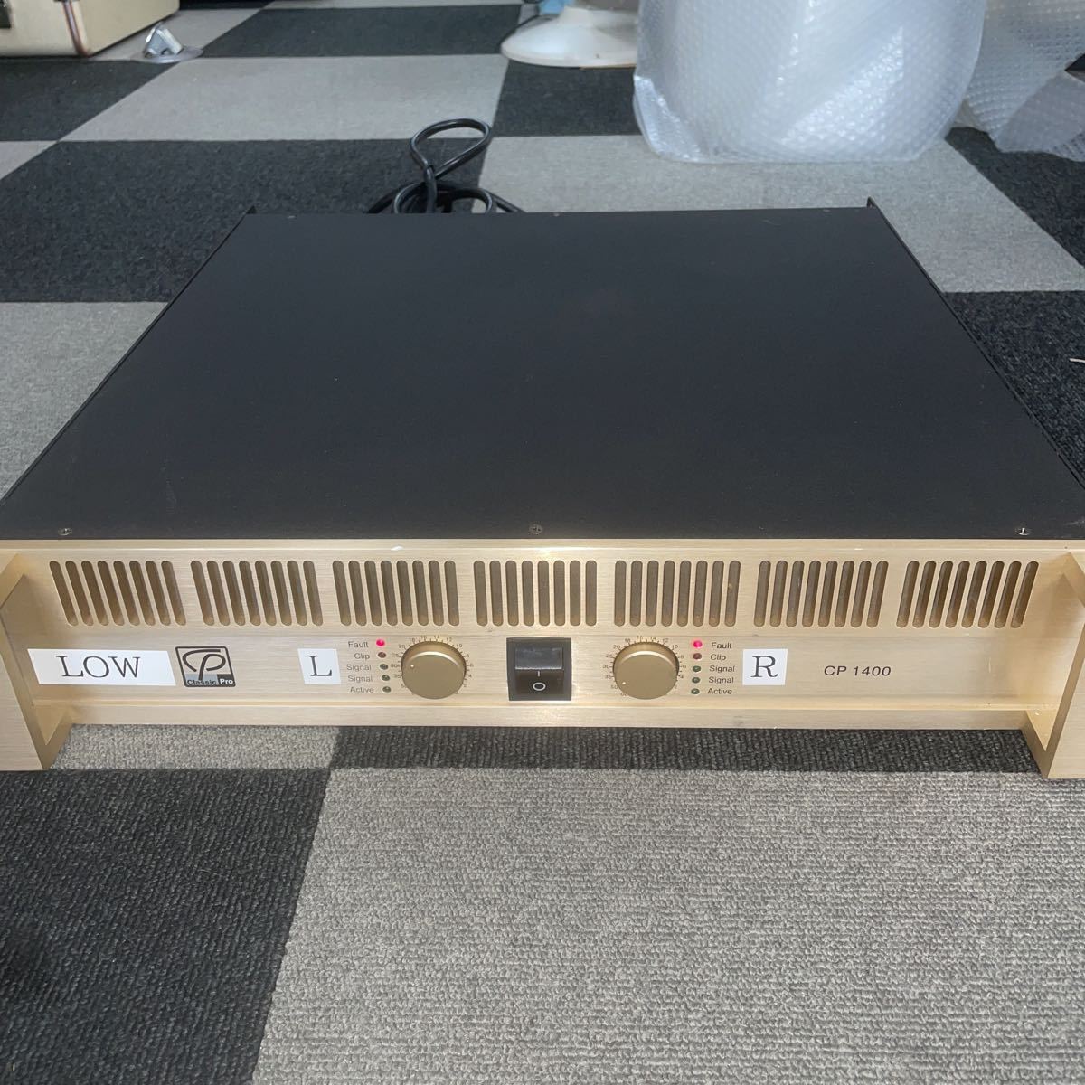 日本に プロ用ステレオパワーアンプ CLASSIC PRO クラシックプロ