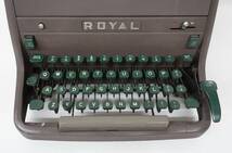 アンティークコレクション　 ＊ROYAL　ロイヤル ＊Typewriter 　 　タイプライター　 ＊レトロ　ヴィンテ―ジ　 _画像3