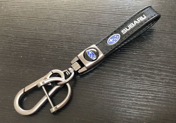 スバル キーホルダー 金具 高級牛革製 キーリング アクセサリー 黒色可選