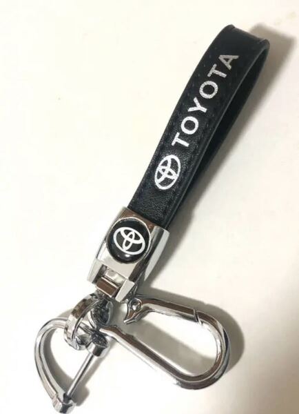 トヨタ キーホルダー 金具 高級牛革製 キーリング アクセサリー シルバーを選択可能