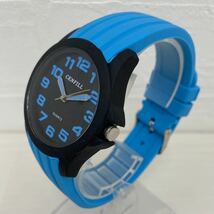 CENFILL センフィル 腕時計 時計 3針 黒文字盤 スポーツタイプ クオーツ クォーツ 未稼働品 KR_画像2