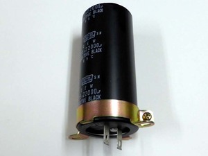 NIPPON CHEMI-COM 日本ケミコン 電解コンデンサー CEW 85℃ 25V　22000μF 未使用品です