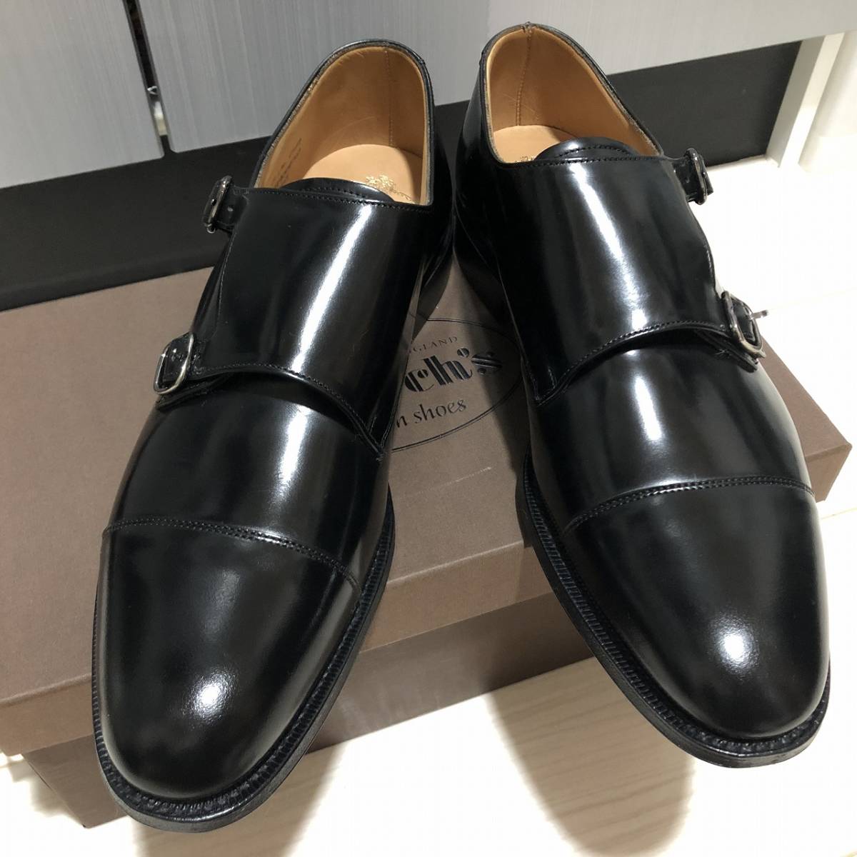 今月中出品終了】カルミナのパンチドキャップトゥ・サイズ8.5・黒