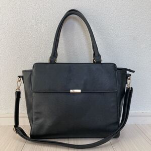 美品 セシルマクビー レディース 2way 斜め掛け 肩掛け ショルダーバッグ ハンドバッグ トートバッグ 黒 ブラック レザー 無地 シンプル