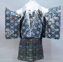 七五三 五歳 男児 羽織袴フルセット 着物 M寸 豪華絢爛 金刺繍 綸子地 白地 鷹 袴変更可能 祝着 新品（株）安田屋 NO37839_画像3