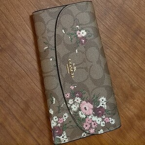 COACH長財布