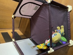 オットースタイル 洗えるベビーサークル ゲート 軽量コンパクト 六角形 ブラウン