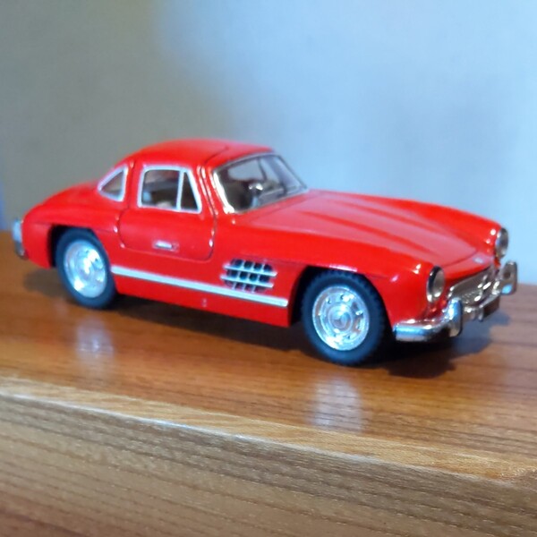レトロベンツミニカー (300SL)1/30