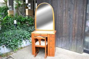 S FURNITURE リリアン ナラ ドレッサー 鏡台 ミラー チェスト 机 化粧台 ヴィンテージ 高さ156ｃｍ幅70ｃｍ奥行44ｃｍ 写真18枚掲載