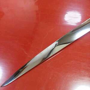 城山刃物製作所(新品)九寸和すじ引き(両刃)超鋼スーパー本焼き(セミステン)(錆びにくい)ウルトラ両鏡面 黒檀上下白水牛柄 鞘付き(ピン付)