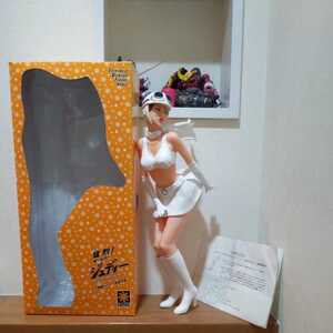 キューティーズ【猛烈 ジュディー】☆JUDY:THE MOTORCYCLE RIDER 迫力の全高40cm!★未展示・美観★検)丸善ガソリン100ダッシュ モーレツ
