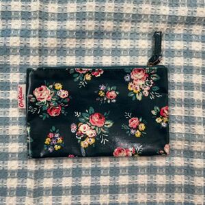 美品 Cath Kidston ポーチ キャスキッドソン 花柄