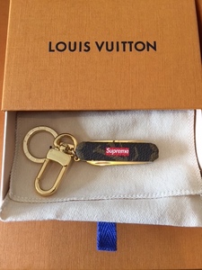  Louis Vuitton Supreme LouisVuitton Supreme MP2071 PTE CLES C.GAME CO.SP new goods unused pocket knife 