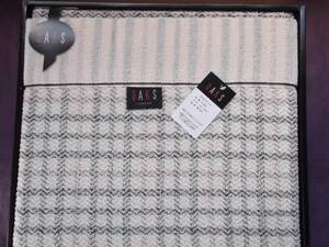  Dux DAKS towelket 150x190cm check x beige / three symbiosis . living 