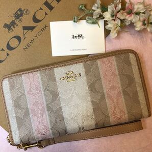 COACH コーチ 長財布 ベージュピンク ストラップ付 新品 未使用