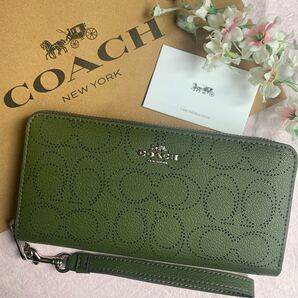 COACH コーチ 長財布 グリーンシグネチャー ストラップ付 新品 未使用