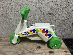 People ピープル 三輪車 足こぎ 乗用玩具 足蹴り 幅56cm×奥行22cm×高さ41cm 直接引取(東大阪)歓迎