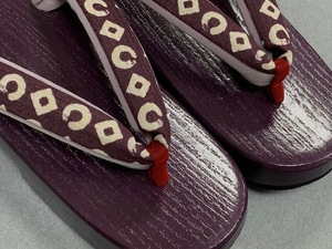  free shipping high class . geta .. Edo pattern * pcs . red purple . feeling of luxury equipped.S size rare goods..1 point limit 