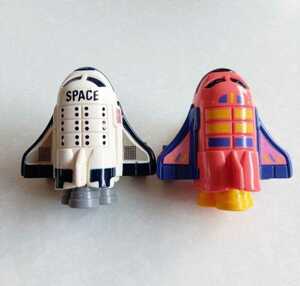 昭和レトロ　プルバック式　ロケット　スペースシャトル　おもちゃ　玩具　ヴィンテージ　飛行機　乗り物　ミニカー　トミカ　当時物