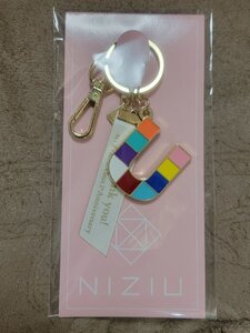C賞 『U』発売&NiziUデビュー1周年記念 バッグチャーム NiziU 1st Album 『U』オンラインくじ