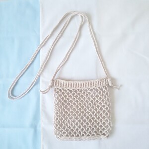 ハンドメイド*スマホショルダー*ネットバッグ*アイボリー