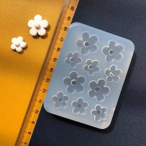 シリコンモールド お花 フラワー 立体 レジン パーツ デコパーツ ピアス