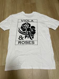 viola and roses Tシャツ L VIOLA AND ROSES