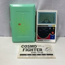 当時物 CASIO カシオ CG-110 COSMO FIGHTER コスモファイター 1982年 日本製 液晶ゲーム 説明書/ケース付き 通電OK★送料210円 _画像1