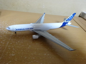 1/400　ドラゴン　エアバス　ハウスカラー　A330-200F