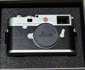 Leica（ライカ）M10シルバークローム美品