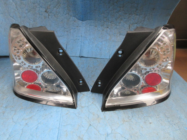 B6991 社外品 TYC テールランプ 左右 中古 ♪ ホンダ オデッセイ外し RB1 11-A452 11-A451 テールライト