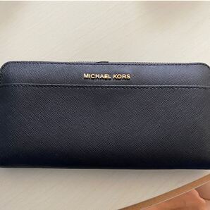 マイケルコース 長財布