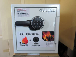【展示品・訳あり・引取限定】SentrySafe(セントリー) 耐火金庫 ビッグボルトシリーズ JF123ET