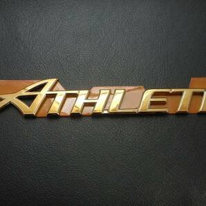 7トレジャー 【 トヨタ 18系 クラウン アスリート TOYOTA 18系 CROWN ATHLETE 】 プレミアム ゴールド ATHLETE 文字 エンブレム