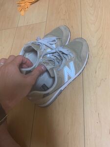 ニューバランス スニーカー