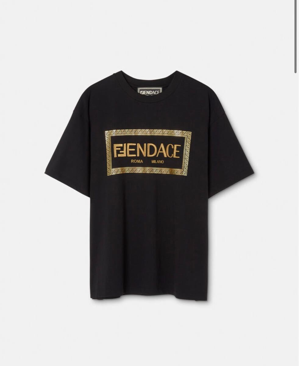 PayPayフリマ｜【新品】FENDACE フェンダーチェ ロゴ Tシャツ FENDI 