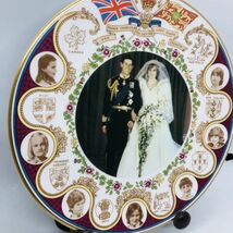 国内発送 1981年 Loverswall 限定品 チャールズ＆ダイアナ ロイヤルファミリー 結婚記念プレート(約21cm) ロイヤルファミリー D16_画像2