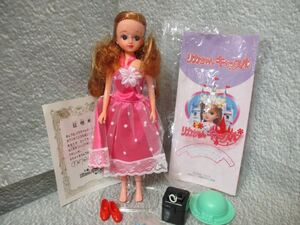 □66 タカラ リカちゃん キャッスル 22cm カーリーロング ピンクのドレス 1997年 着せ替え人形 小物 未使用あり