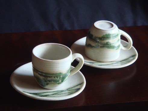 وعاء قهوة صغير وزوج من الأطباق من Oribe Line Shino مرسومة يدويًا, أواني الشاي, الكأس والصحن, فنجان قهوة